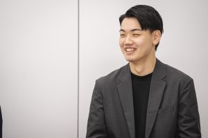 職場環境について話すK.Yさん